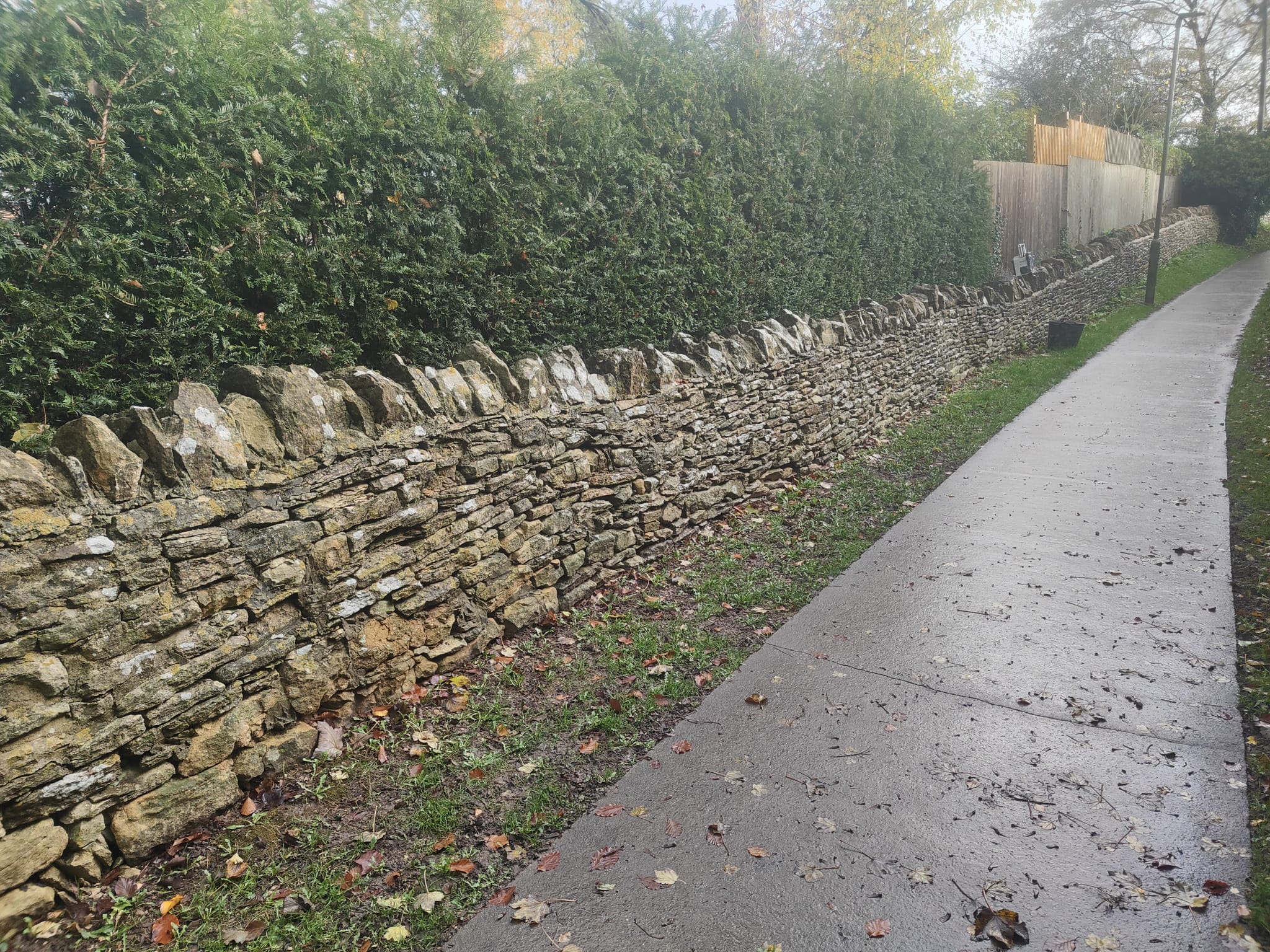 Boundary wall in Burford